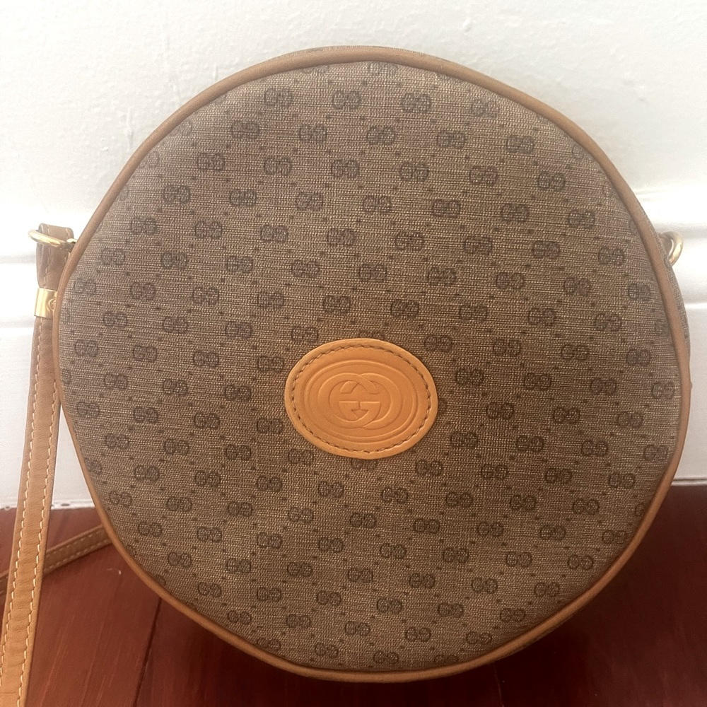 GUCCI Round Canteen Crossbody Bag